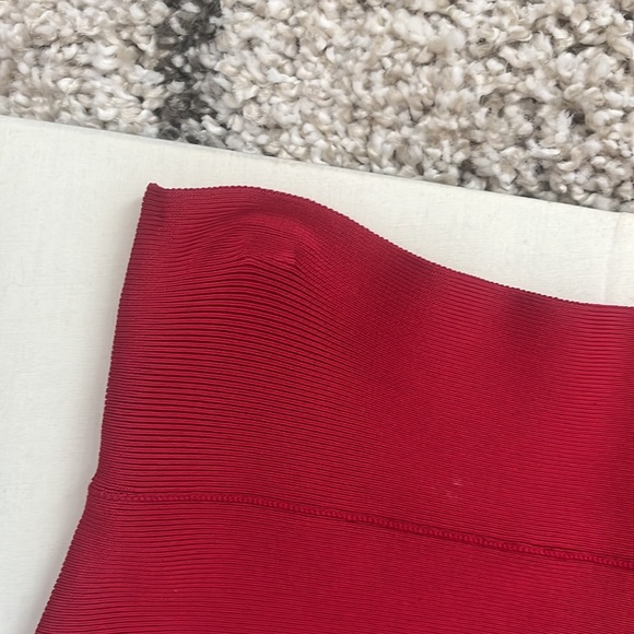 Rayon/Nylon/Spandex Red Bandage Miniskirt from BCBG MAXAZRIA - Size S - Picture 2 of 5